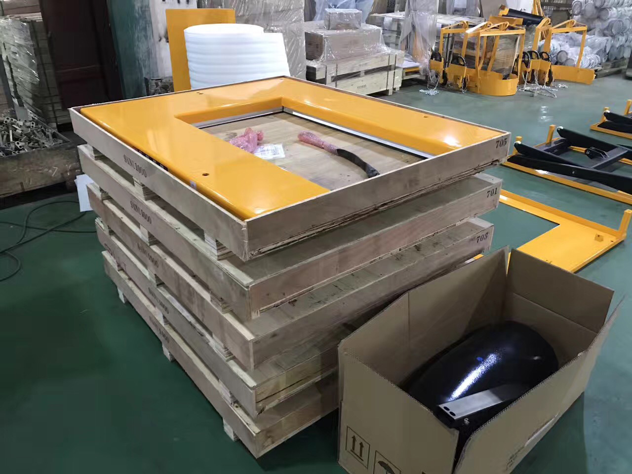 ETU U-shape electric lifting table